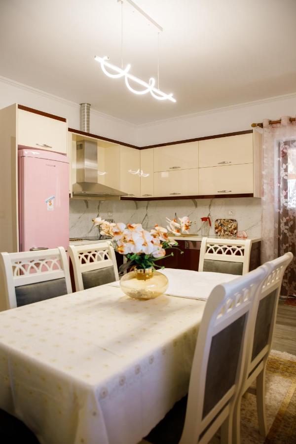 The Luxe Apartments Гірокастра Екстер'єр фото